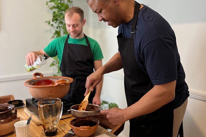 Medellín Market Tour, Cooking Class and 3-course Mexican Feast - Who Would Love This Tour?