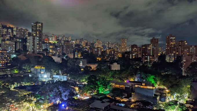 Medellín Nightlife: Rooftop Bar Crawl - Customer Reviews and Feedback