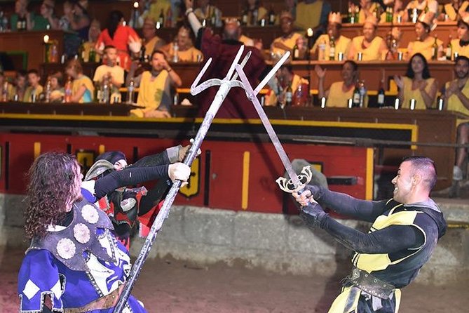 Medieval Show and Dinner at Castillo San Miguel With Transfer - Inclusions and Amenities