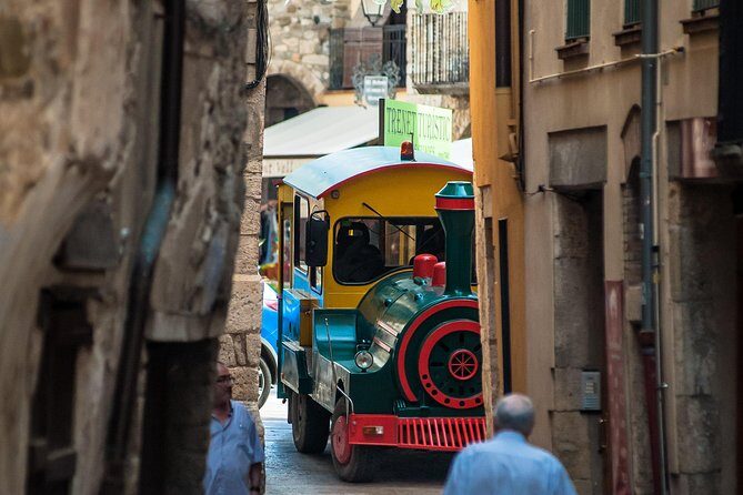 Medieval Three Villages Small Group Day Trip from Barcelona - Exploring the Medieval Villages Outside Barcelona: A Review of the Small Group Day Trip