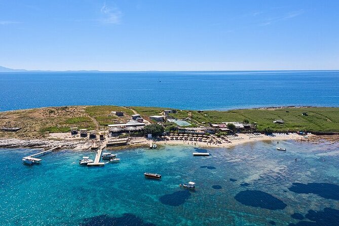 Medulin: Glass Boat Tour Experience to Kamenjak With Mermaid - Mermaid Entertainment and Crew
