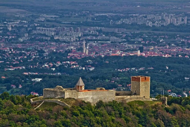 Medvedgrad Fortress: Half Day Guided Walking Tour From Zagreb - Discovering Zagrebs Rich History