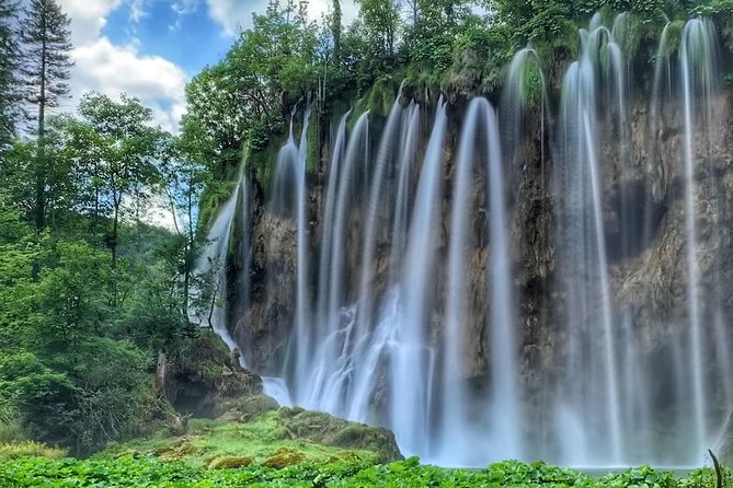 Meet the Balkans - 10 Day Tour of Croatia, Bosnia and Montenegro - Journey to Plitvice Lakes