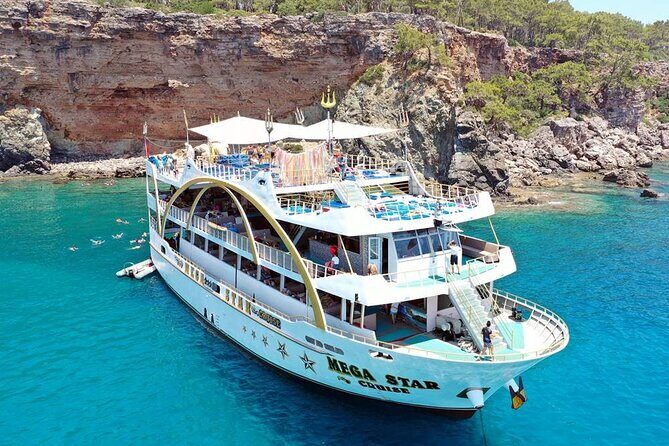 Mega Star Yacht Tour with Lunch, Foam Party & Transfer From Belek - FAQ