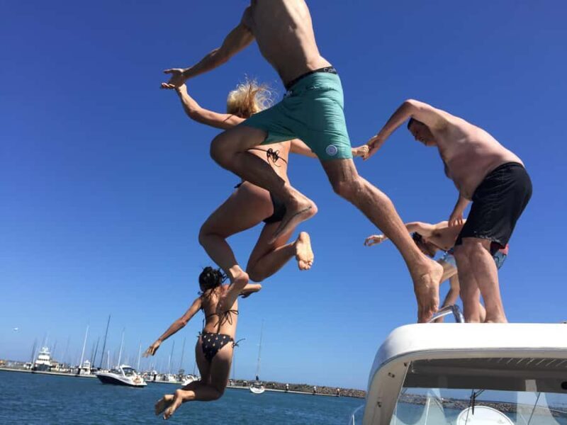 Melbourne: A Private Day Tour on a Sports Yacht on the Bay - Key Points