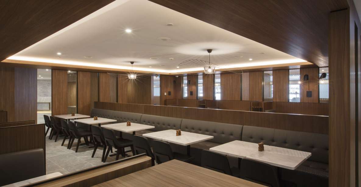 Melbourne Airport: Premium Lounge Entry (T2 Departures) - Inclusions