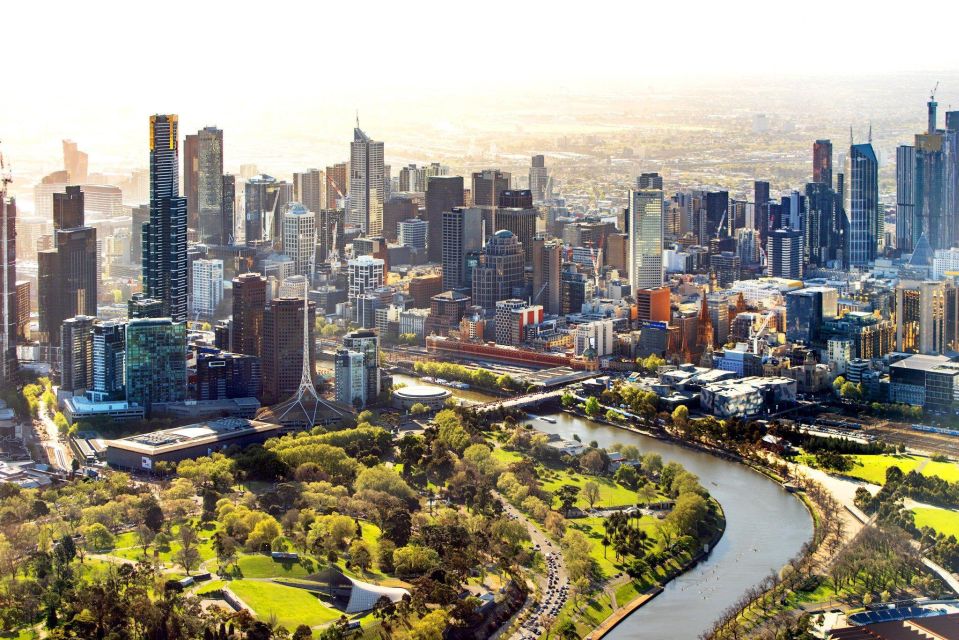 Melbourne: City and Suburbs Highlights Bus and Walk Tour - Tour Experience