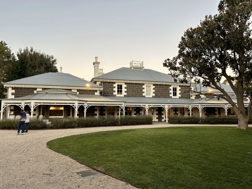 Melbourne: Eynesbury Homestead Dinner & Ghost Tour - Important Information