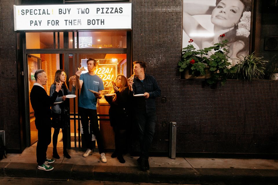 Melbourne: Guided Night-Time Food Walking Tour - Tour Experience