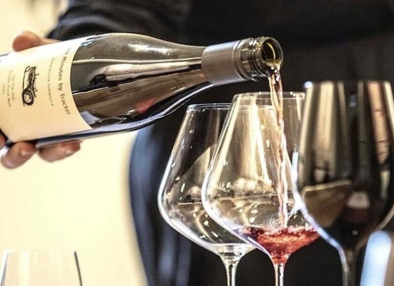 Melbourne: Mornington Peninsula Wine Tour with Lunch - Key Points