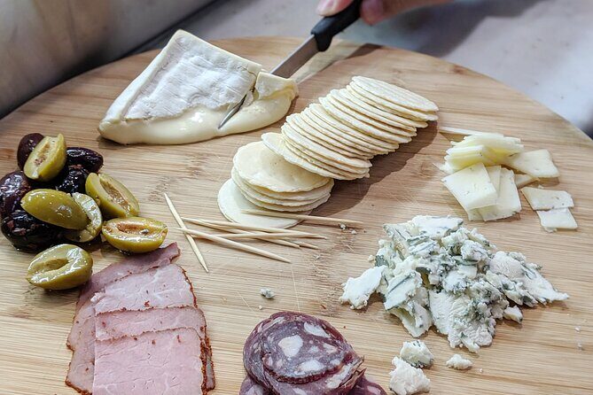 Melbourne Private Multicultural Markets Food Tour - What Travelers Are Saying