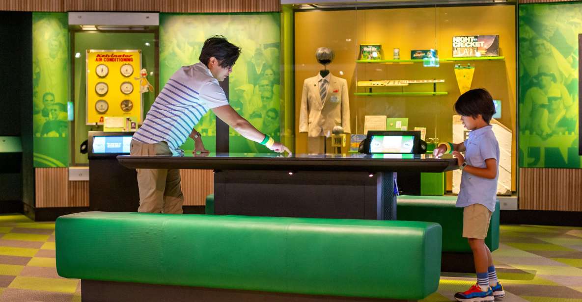 Melbourne Sports Walk + Free MCG Sports Museum - Key Points