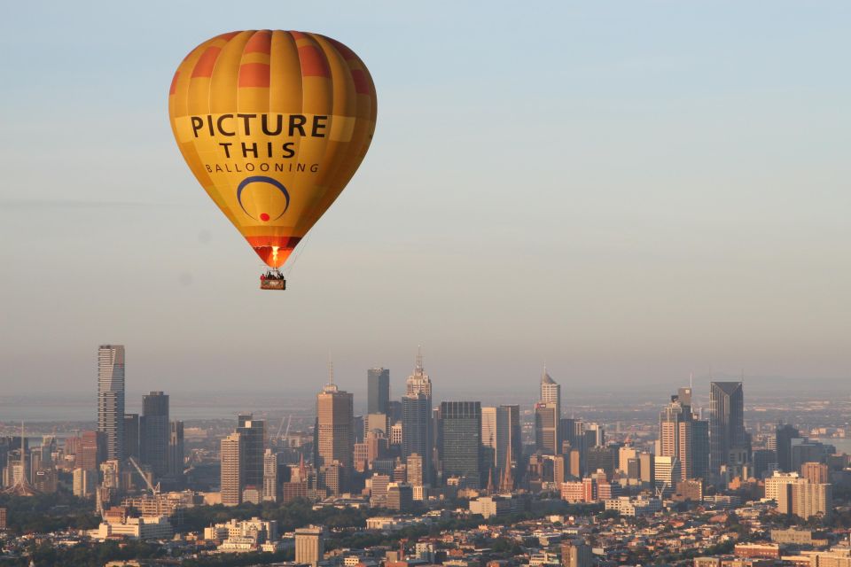 Melbourne: Sunrise Hot Air Balloon Experience With Breakfast - Experience Description