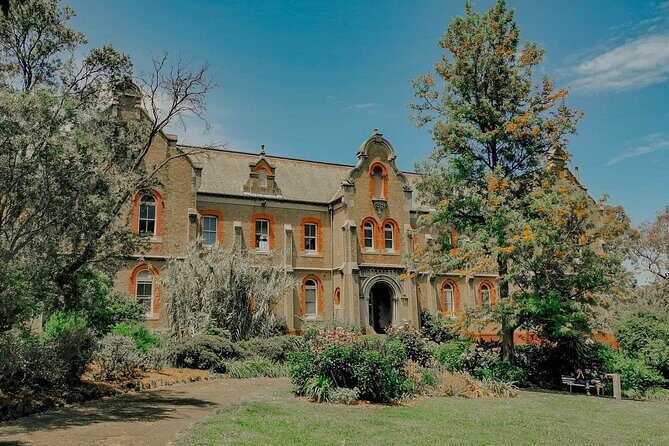 Melbourne Tour: Walk the Yarra & Heritage Convent Experience - FAQ