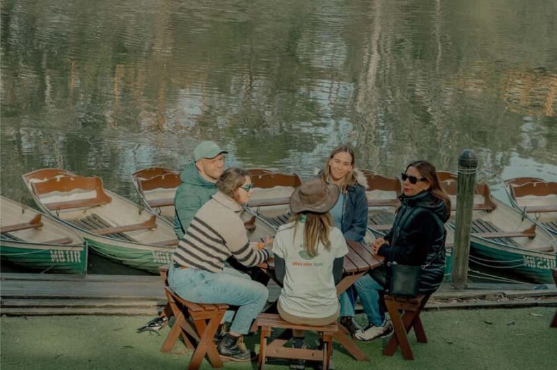 Melbourne: Walk the Yarra to Historic Fairfield Boathouse - Wildlife on the Trails