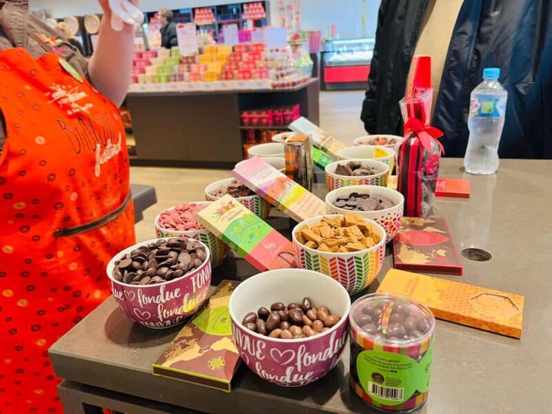 Melbourne: Yarra Valley Wine, Choc, Farm Fresh, Gin Tour - Key Points