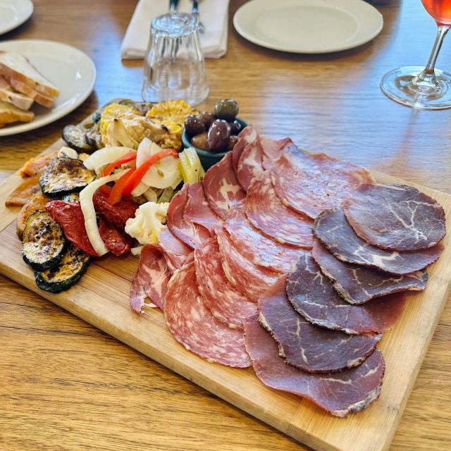 Melbourne: Yarra Wine, Beer/Gin & Chocolate Tour With Lunch - Itinerary