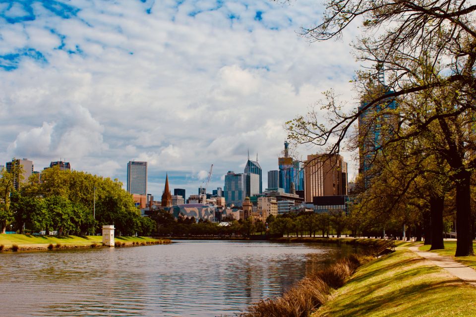 Melbourne:Highlights Self-Guided Scavenger Hunt & Tour - Experience