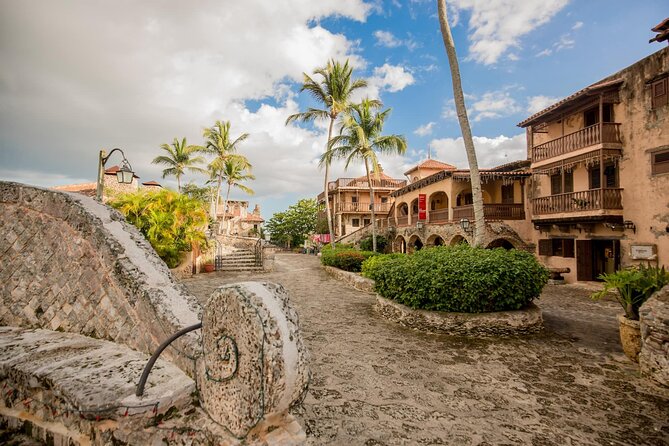 Meliá Caribe Beach - Round Trip Shuttle - Punta Cana Airport - Good To Know