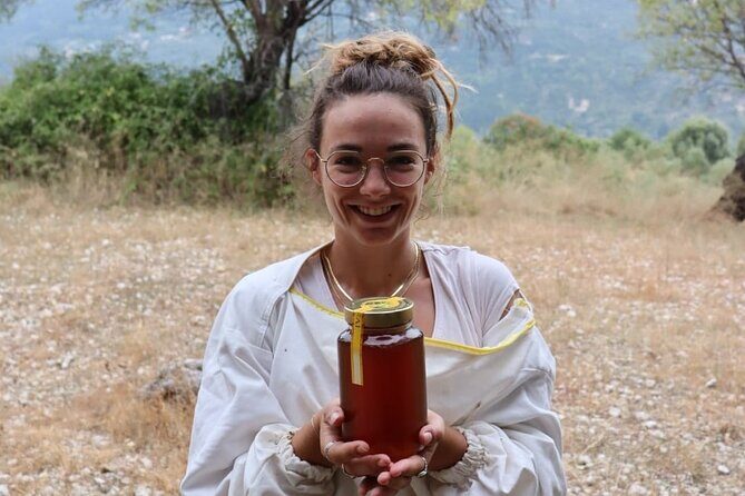 Melissini Beekeeping Experience - FAQ