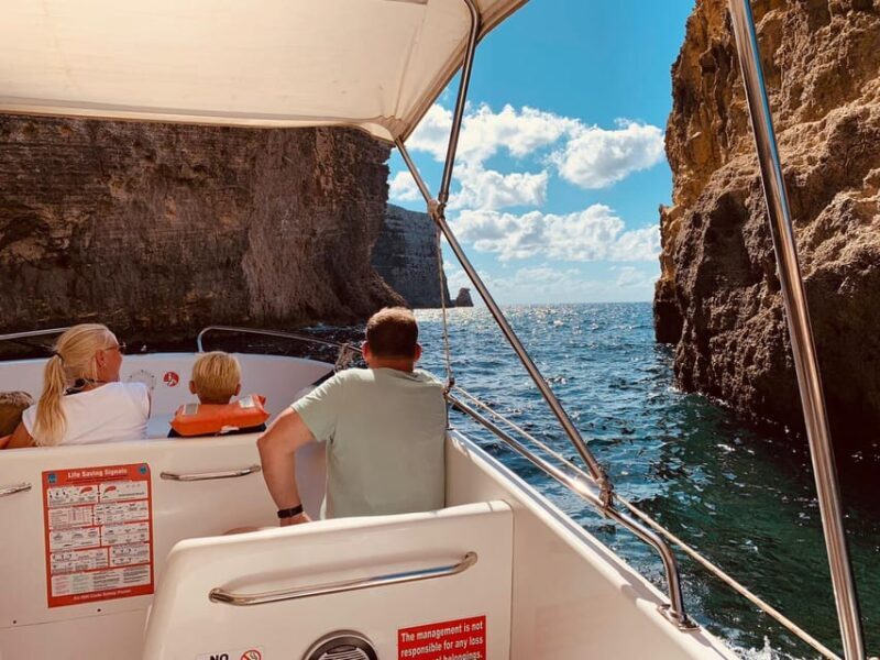 Mellieha: 1:00pm Speedboat round Comino Caves 2h Blue Lagoon - FAQ