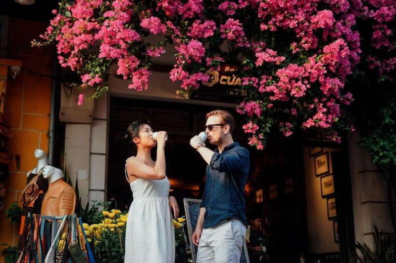 Memorable Photoshoot and Private Guided Walking Tour - Key Points
