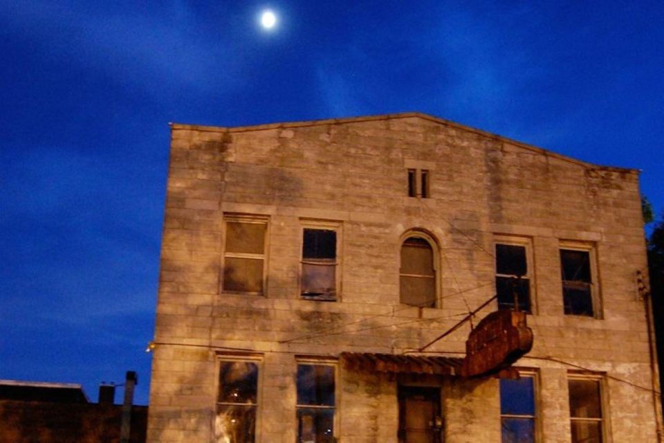 Memphis: 2-Hour Haunted Walking Tour - Key Points