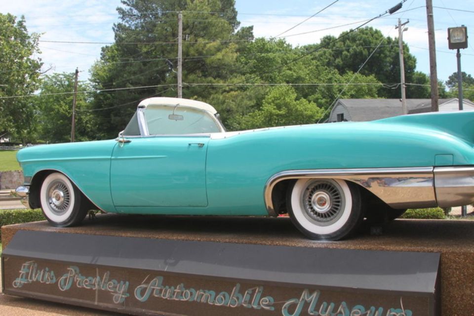 Memphis: Guided Tour With Riverboat Cruise & Hotel Transfers - Exploring Graceland