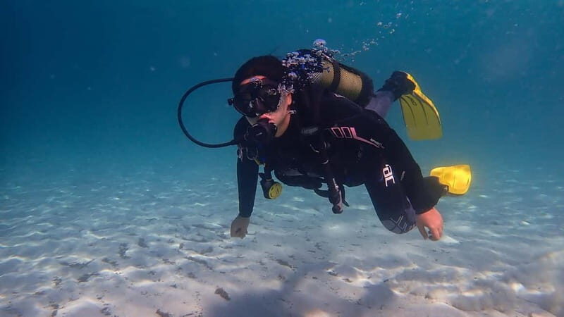 Menorca: Cala Galdana Try Scuba Diving for Beginners - Who Should Consider This Tour?