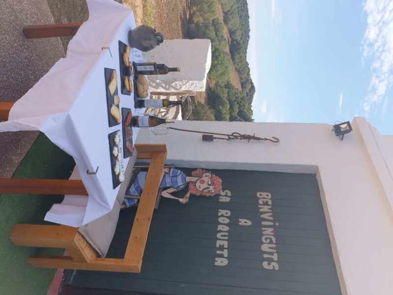 Menorca: Cheesemaking and Farm-Fresh Product Tasting - Interacting With Farm Animals