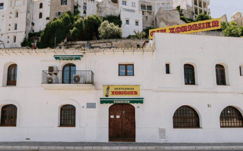 Menorca: Mahon Guided Walking Tour with History & Tastings - Practical Details