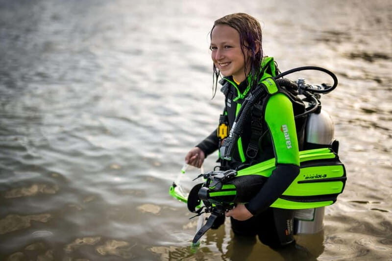 Menorca: Try scuba diving in Cala'n Bosch -BLUEWATER MENORCA - What Makes This Experience Stand Out?