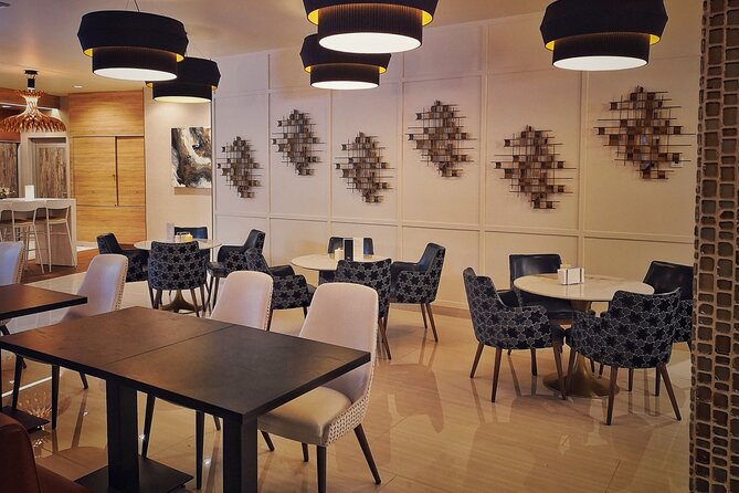 Mera VIP Lounge at Cancun International Airport - Reservations and Access
