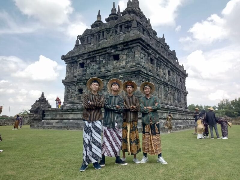 Merapi Lava Tour and Prambanan Temple All In - Inclusions and Amenities