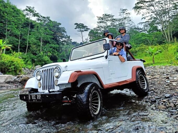 Merapi Volcano 4WD Jeep Tour and Kedung Kayang Waterfall - Frequently Asked Questions