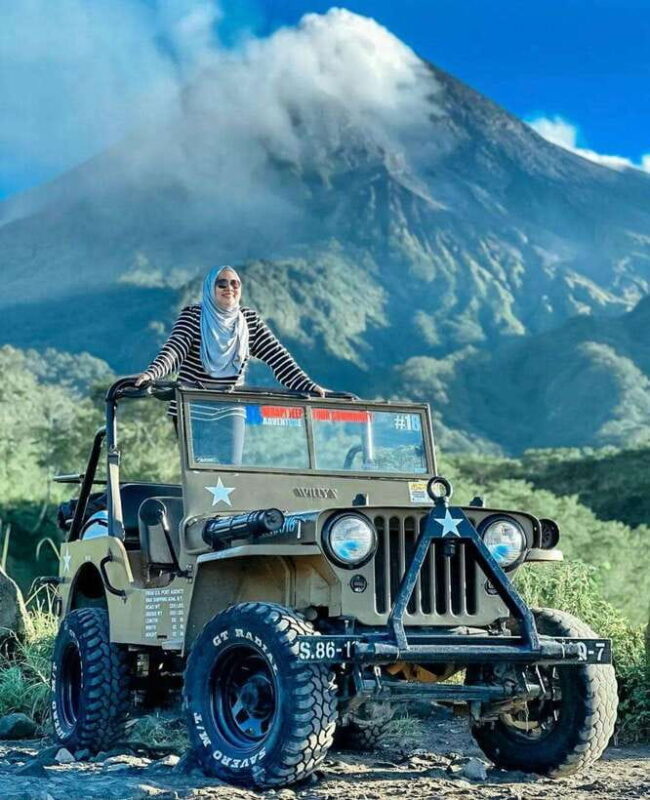 Merapi volcano sunrise with 4wd jeep and step on cold lava - What Makes This Tour Stand Out?