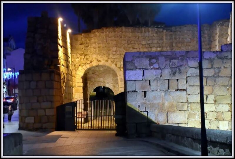 Merida: Legends and Mysteries Night Tour - Tour Highlights