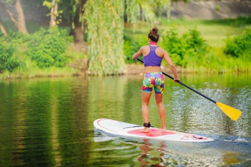 Merritt Island: Single Paddleboard Rental - Key Points