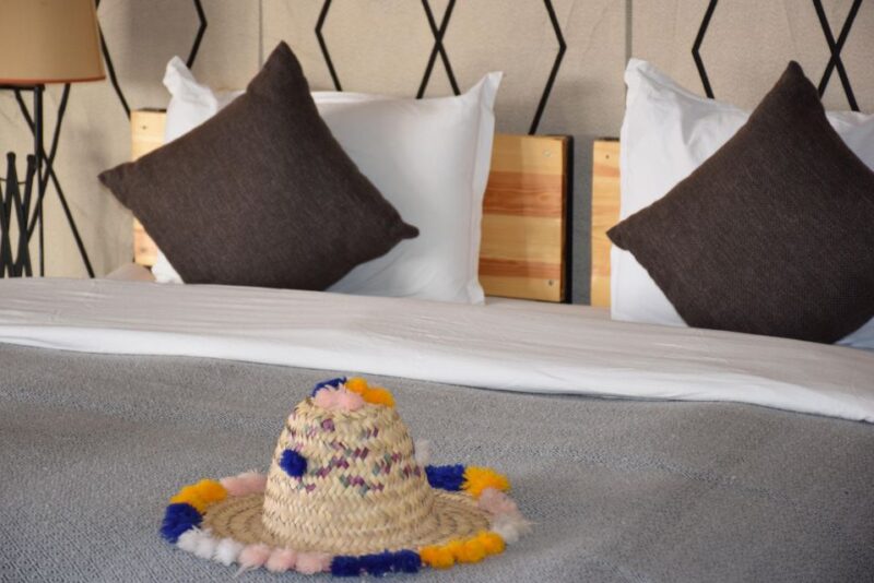 Merzouga: Desert Overnight In Luxury Tent & Sandboarding - Meeting Point and Directions