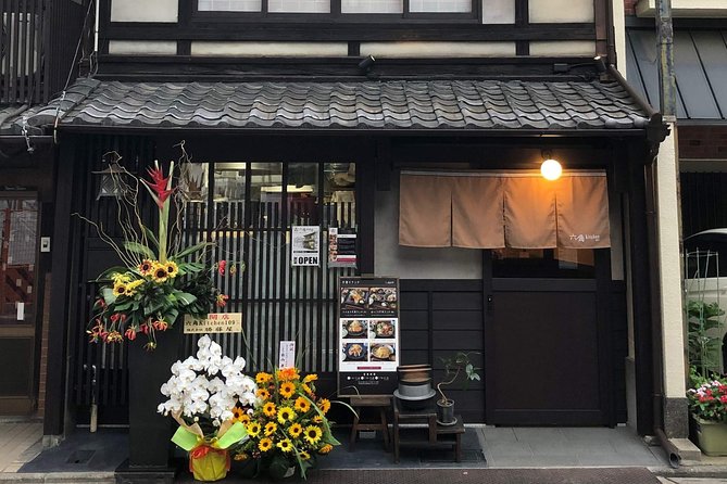Mesmerizing Dinner With Maiko & Geisha - Inclusions and Amenities