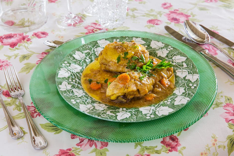 Messina: Private Cooking Demo & Meal at a Locals Home - Key Points