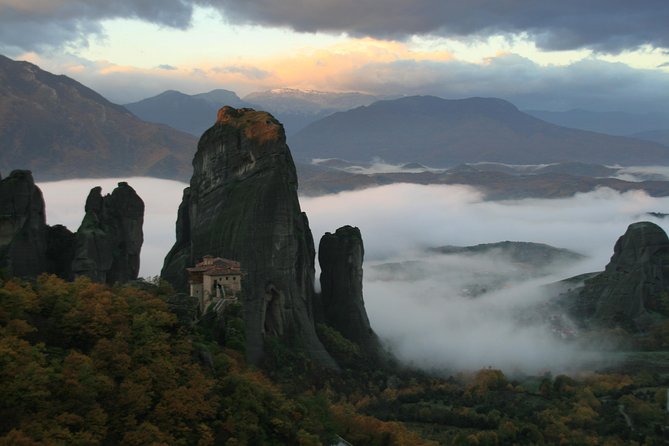 Meteora All Monasteries Tour With Photo Stops - Small Group Size