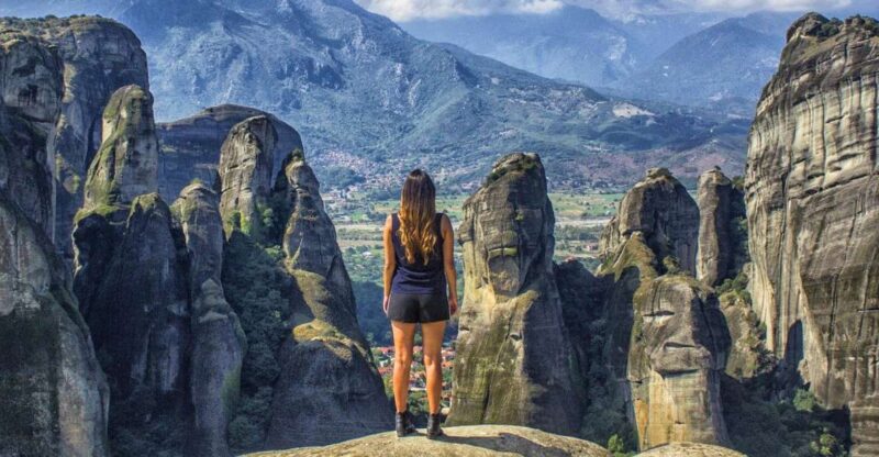 Meteora Homo-Sapiens Museum & 300 Spartans Battlefield - Key Points