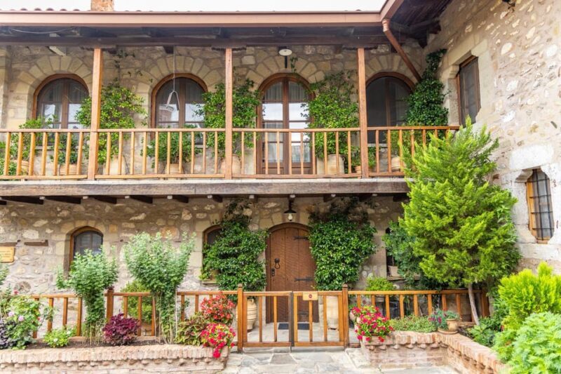 Meteora Monasteries "Byzantine Walks" From Thessaloniki - Is This Tour Right for You?