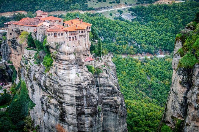 Meteora One Day Tour - An Honest, Detailed Review of the Meteora One Day Tour