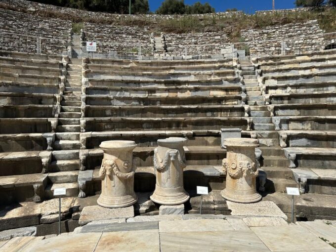 Metropolis Ancient City Tour From Kusadasi Port With Lunch - Tips for a Great Experience