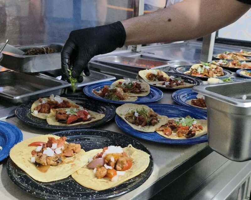 Mexican Night: Wrestling + Tacos + Tequila. Mexico City - The Experience’s Pros and Cons