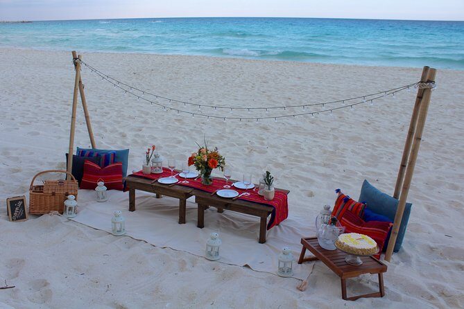 Mexican Picnic on the Beach with Friends - Key Points  