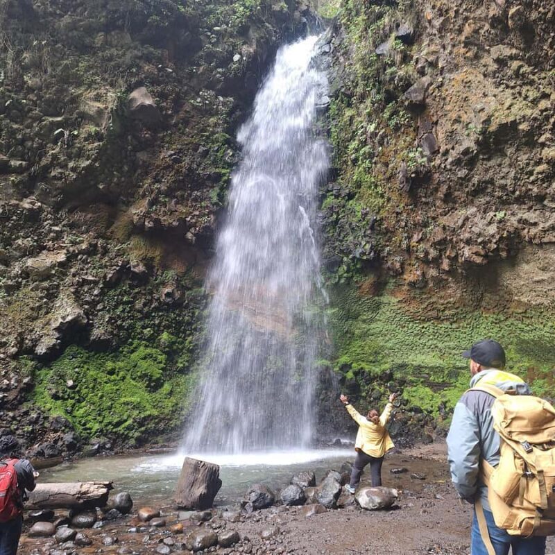 Mexico City: Bubble Waterfall Private Hike with Pickup - The Itinerary in Detail