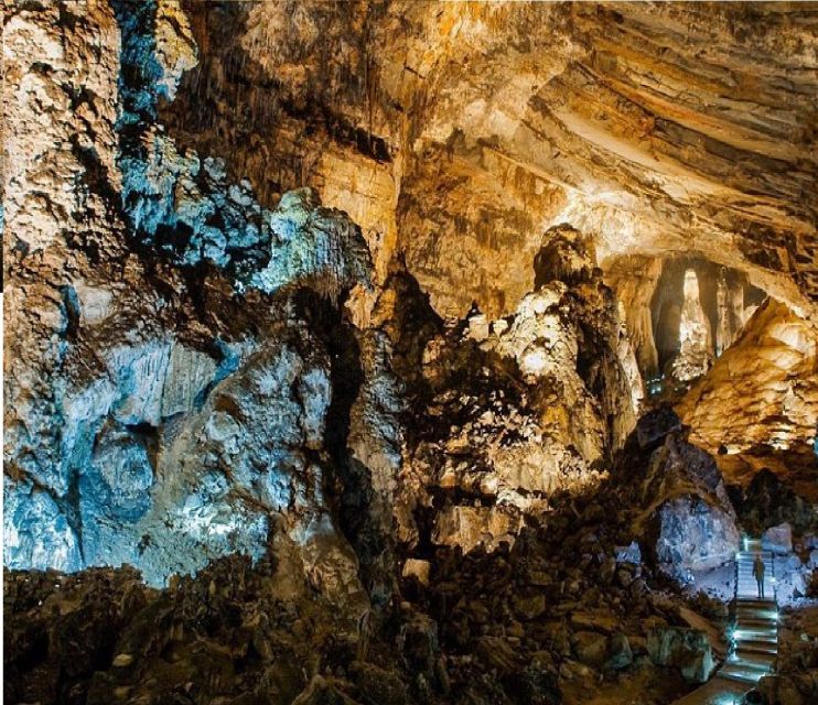 Mexico City: Cacahuamilpa Caves and Taxco Small-Group Tour - Cacahuamilpa Caves Highlights